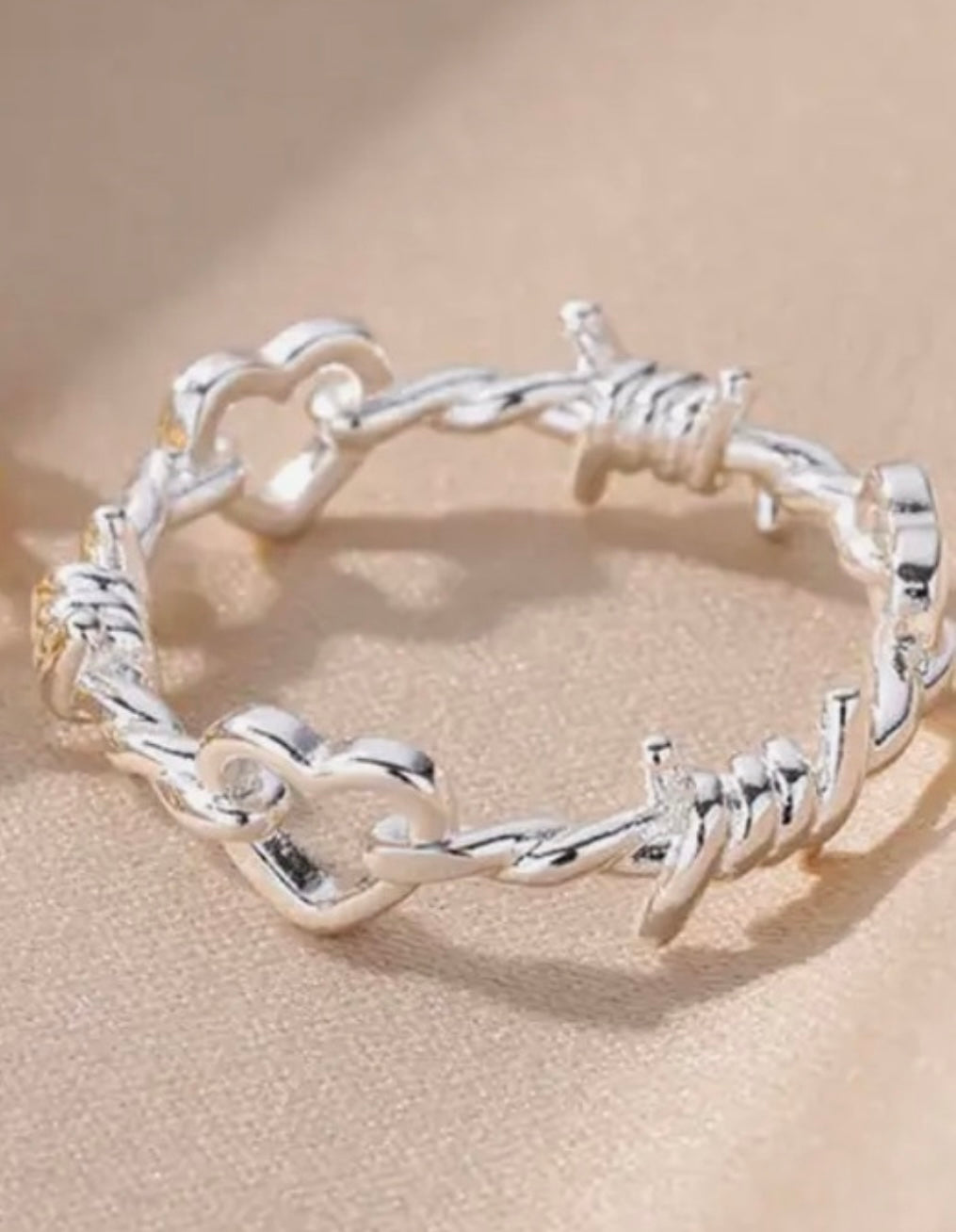 Ring Barbed Wire Heart 8