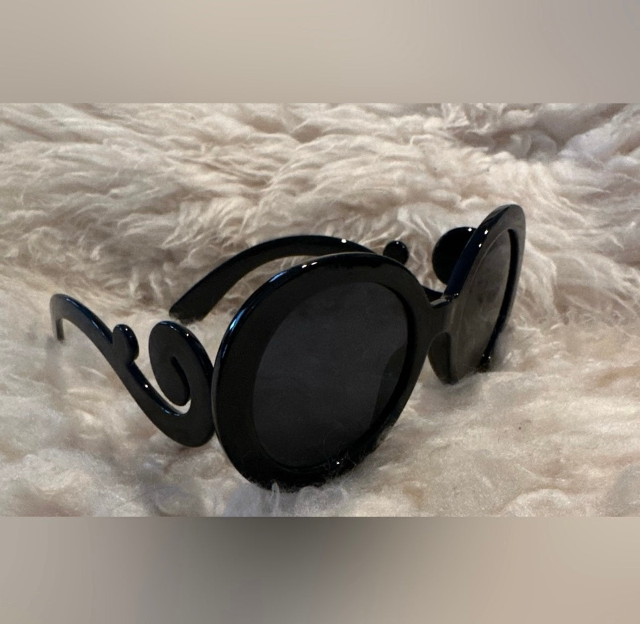 Sunglasses Retro Swirl Oversized Round New