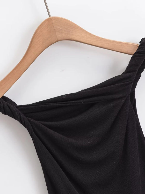 New design twisting one-line collar sexy hot girl slim solid color T-shirt