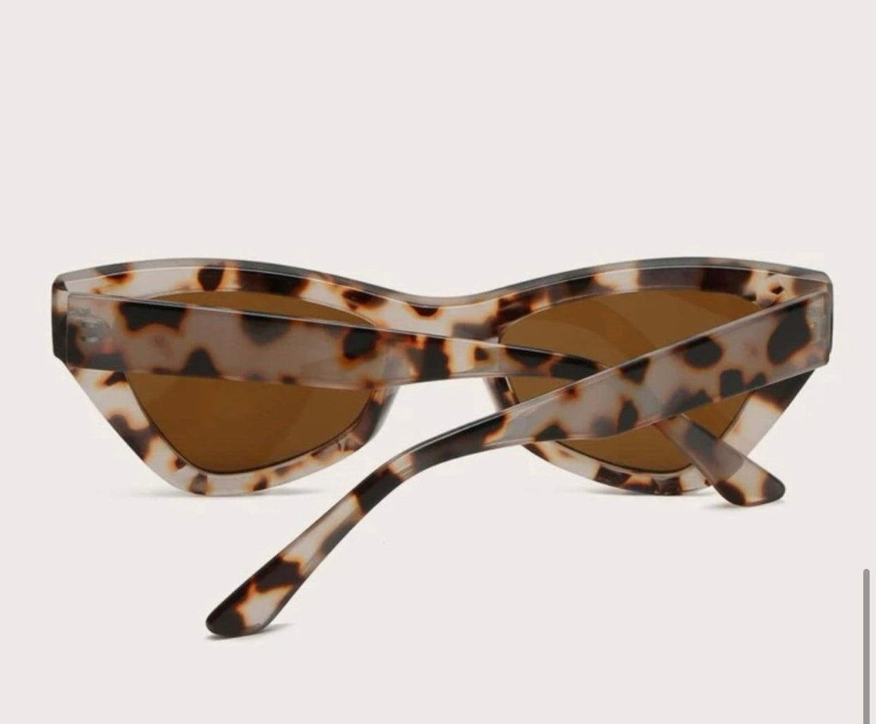 Retro Triangle Snow Leopard Cateye Sunglasses